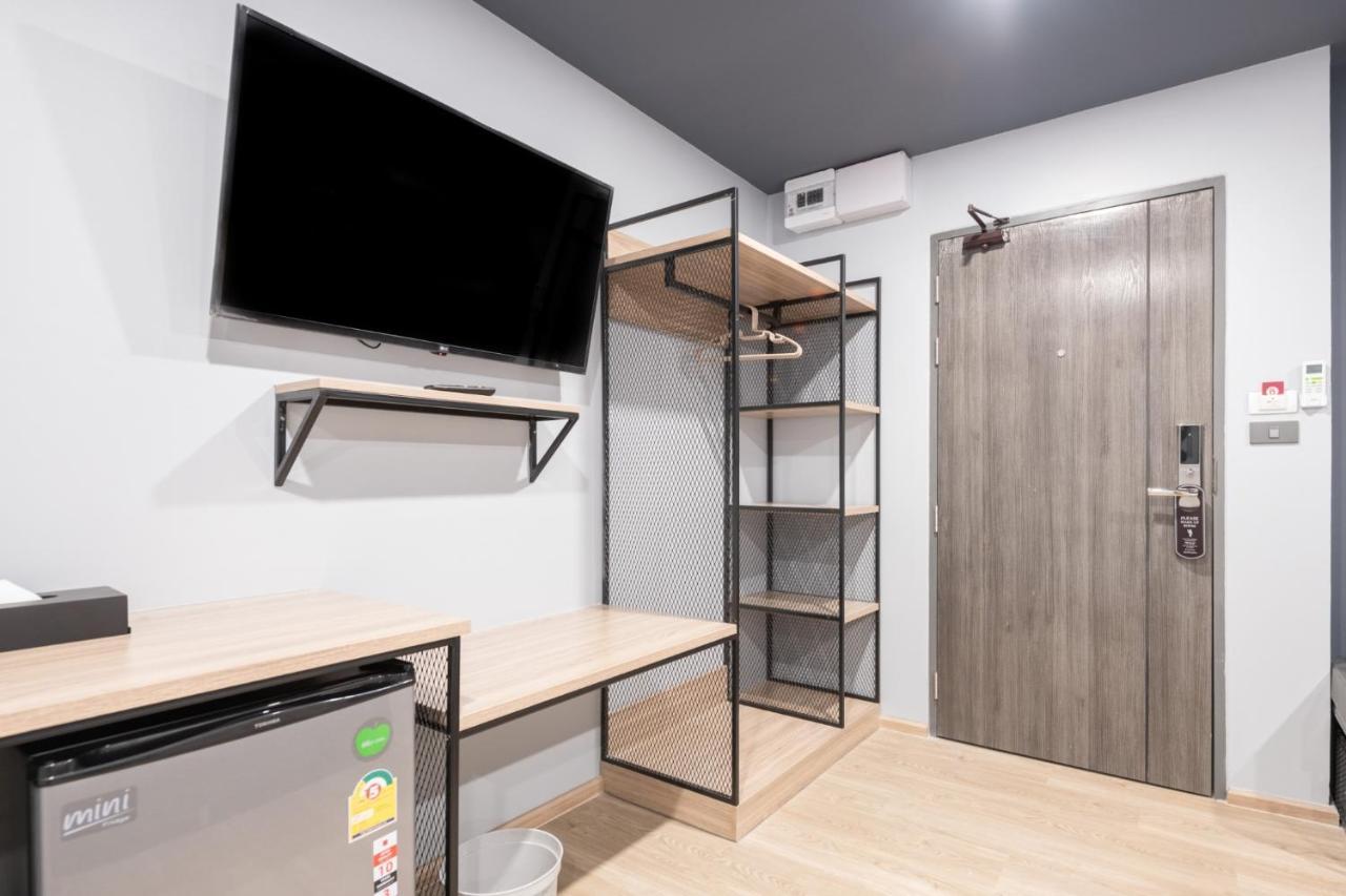 Oblique Apartment - ออฟบลิค อพาร์ทเมนท์ Nonthaburi Exterior photo